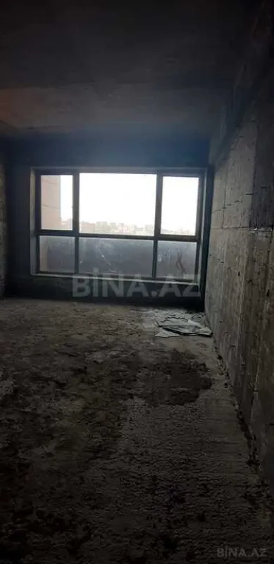 Satılır 3 otaqlı mənzil 147.5 m²