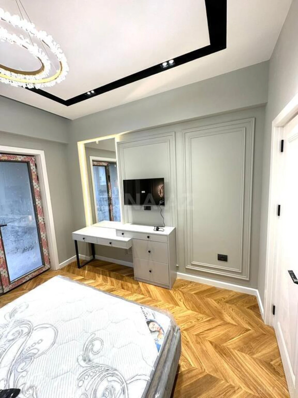 Satılır 2 otaqlı mənzil 80 m²