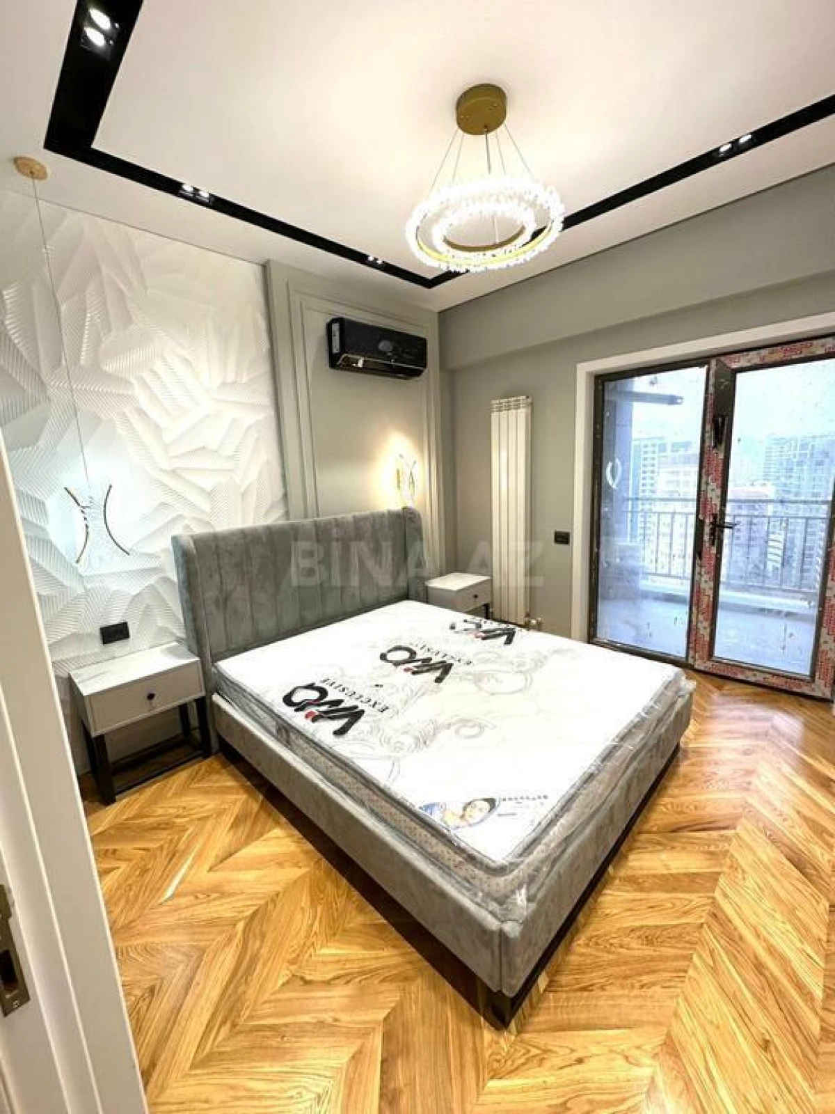 Satılır 2 otaqlı mənzil 80 m²
