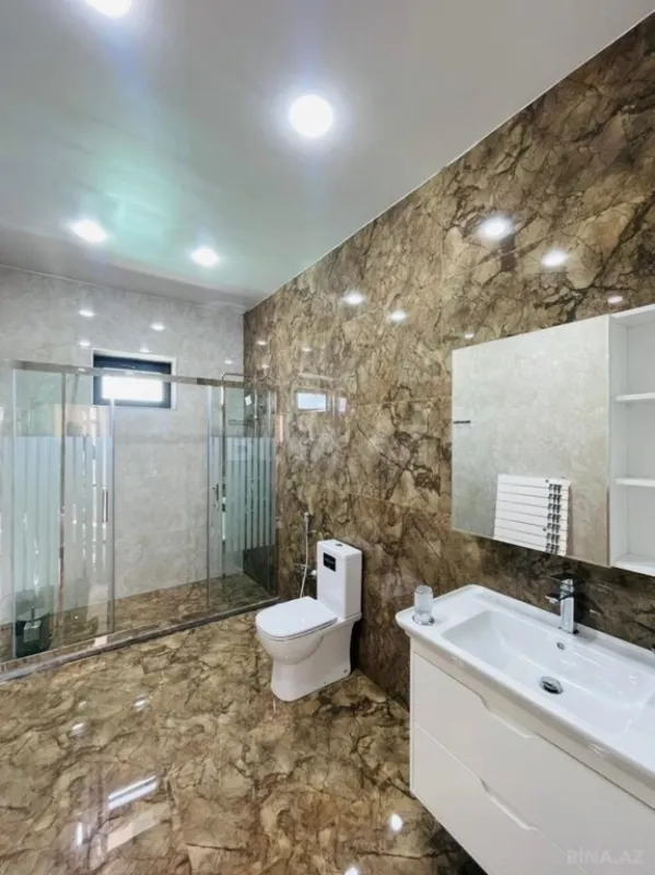Kirayə verilir 5 otaqlı həyət evi 270 m²