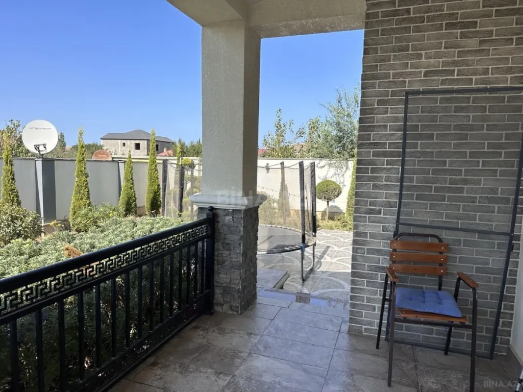Kirayə verilir 5 otaqlı həyət evi 280 m²