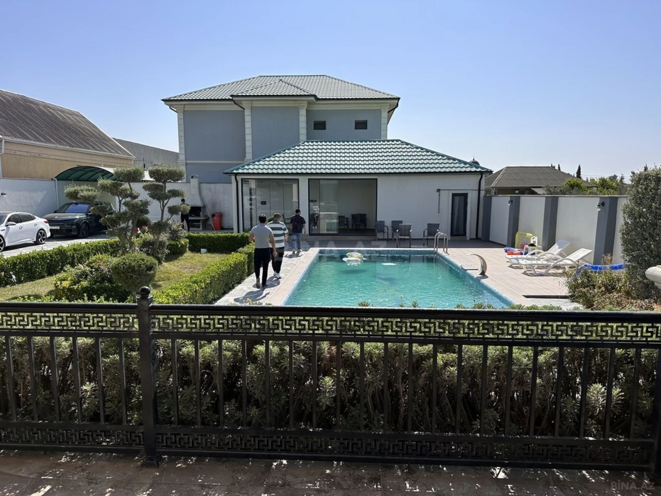 Kirayə verilir 5 otaqlı həyət evi 280 m²