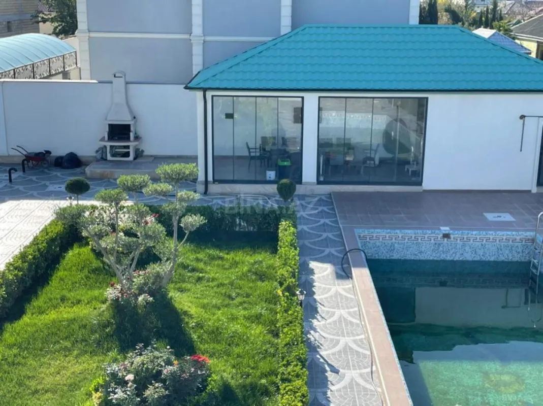 Kirayə verilir 5 otaqlı həyət evi 280 m²