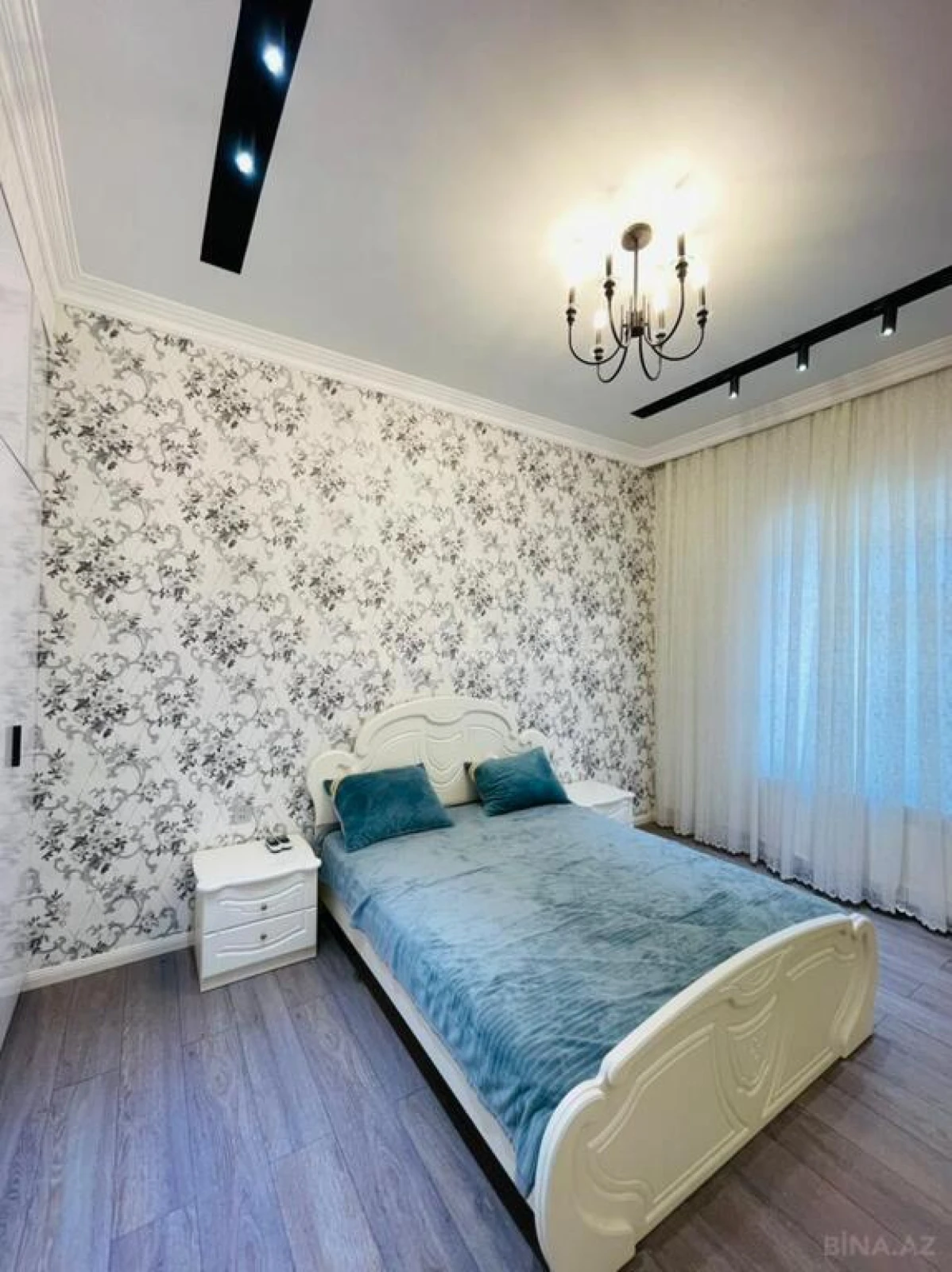 Kirayə verilir 5 otaqlı həyət evi 280 m²
