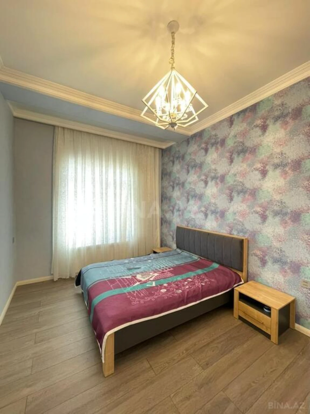 Kirayə verilir 5 otaqlı həyət evi 280 m²
