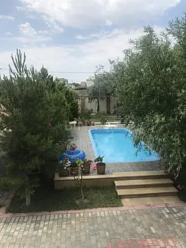 Kirayə verilir həyət evi 260 m²