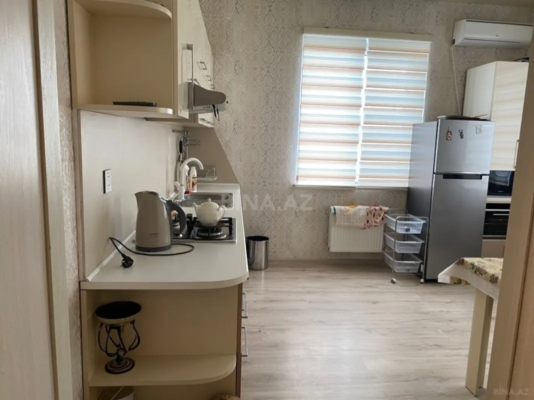 Kirayə verilir həyət evi 260 m²