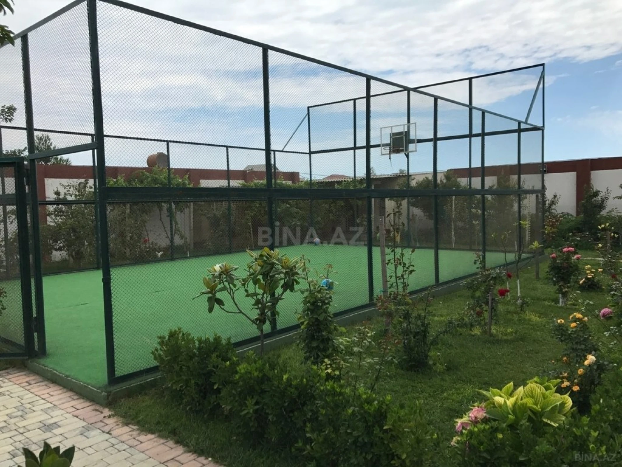 Kirayə verilir həyət evi 260 m²