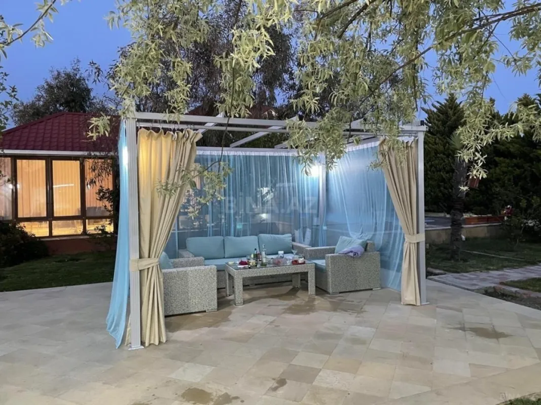 Kirayə verilir həyət evi 260 m²