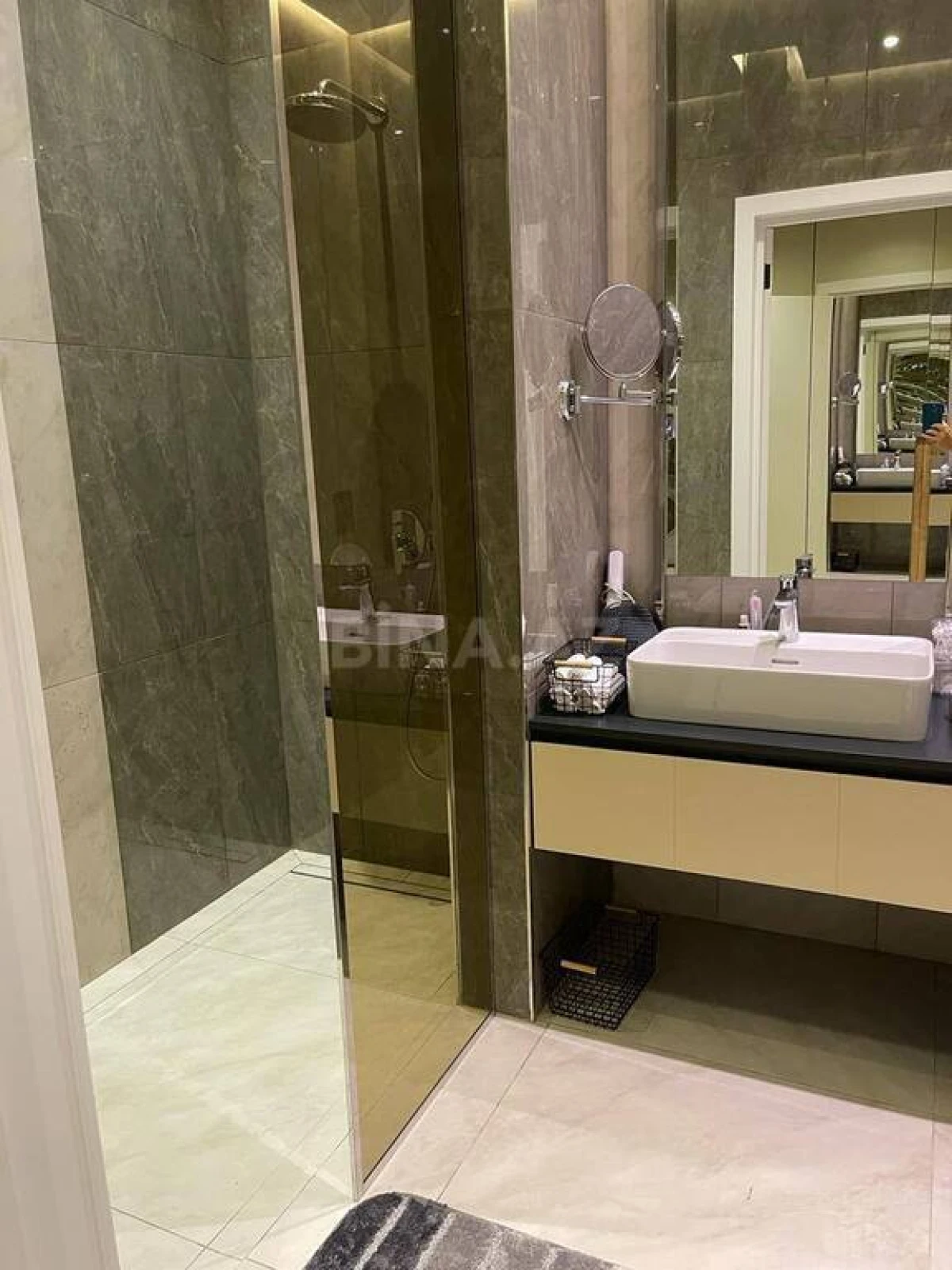 Kirayə verilir 1 otaqlı mənzil 45 m²