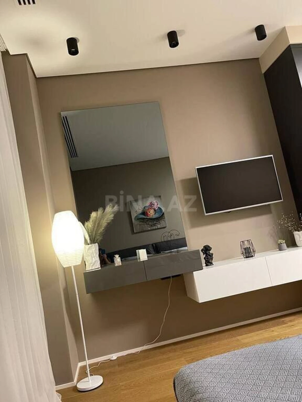 Kirayə verilir 1 otaqlı mənzil 45 m²