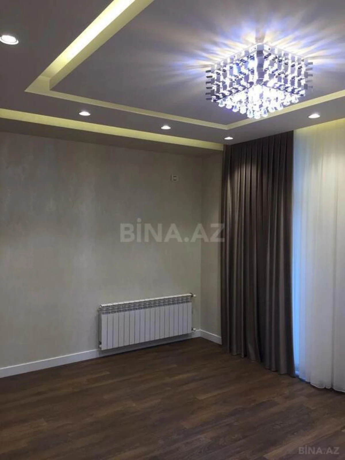 Kirayə verilir 5 otaqlı həyət evi 400 m²