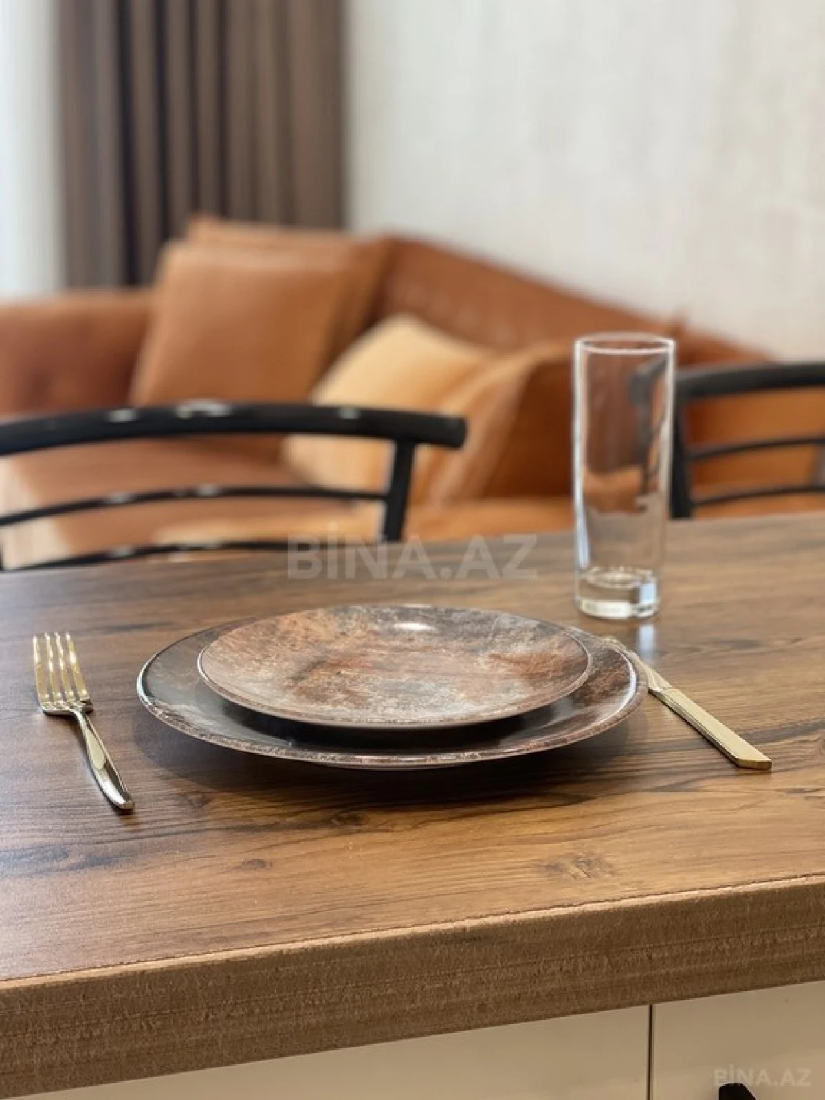 Kirayə verilir 2 otaqlı mənzil 50 m²