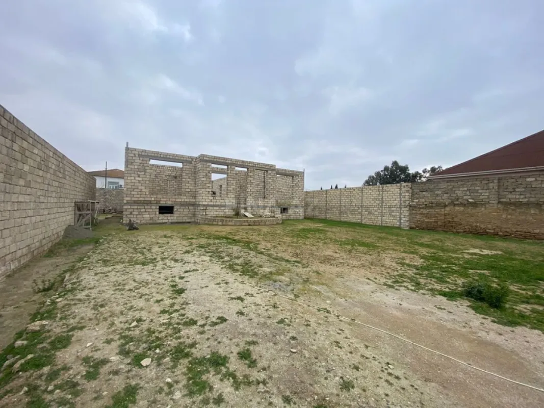 Satılır torpaq sahəsi 10 m²