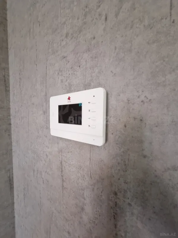 Satılır 3 otaqlı mənzil 133 m²