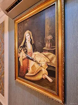 Satılır 4 otaqlı mənzil 270 m²