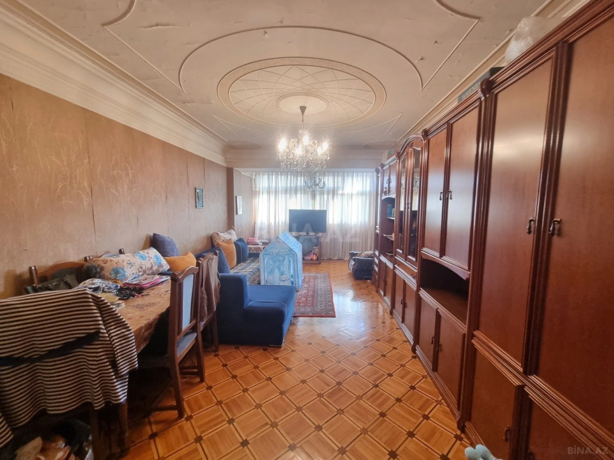 Satılır 4 otaqlı mənzil 125 m²