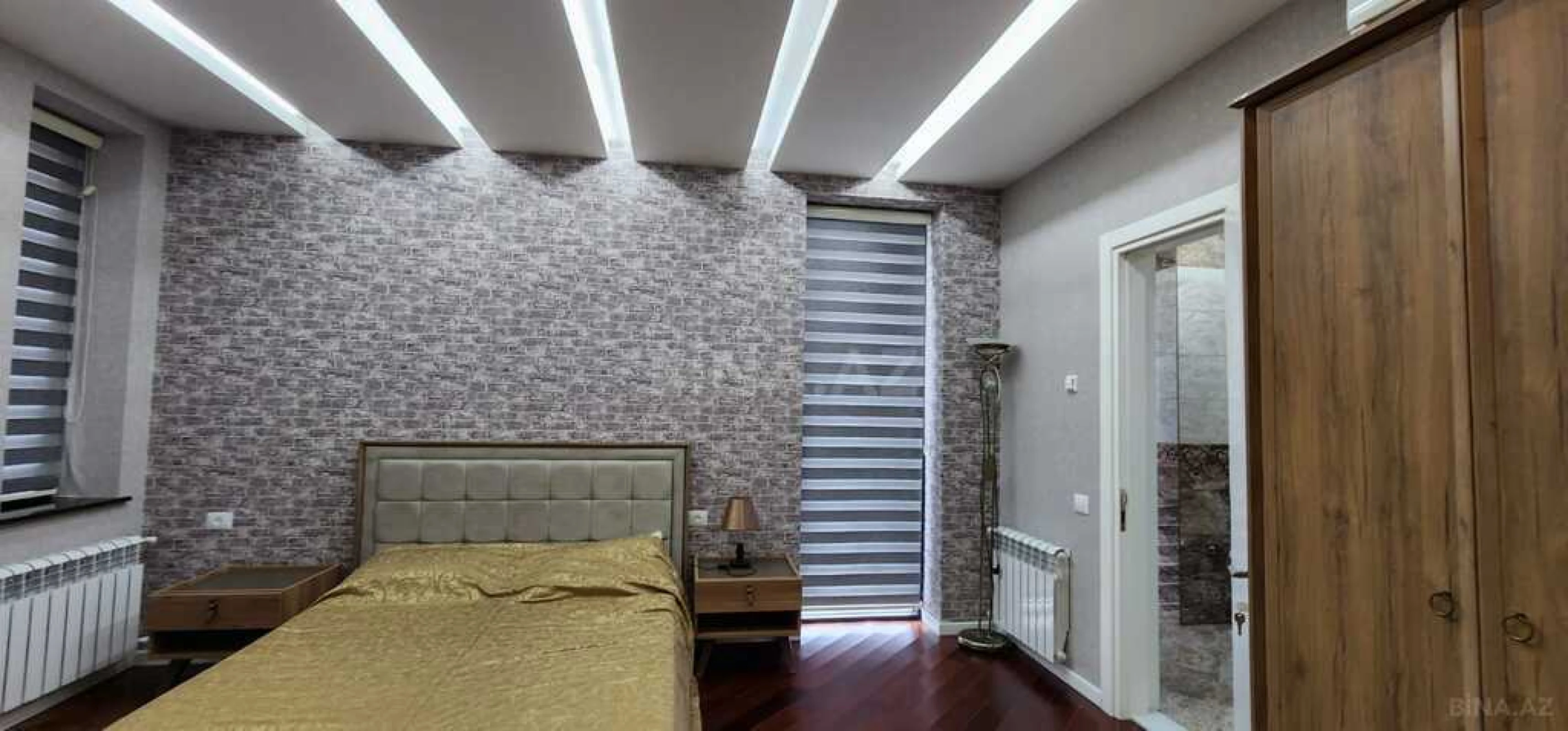 Satılır 5 otaqlı həyət evi 350 m²