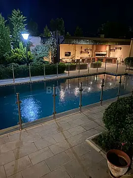 Kirayə verilir 5 otaqlı həyət evi 320 m²