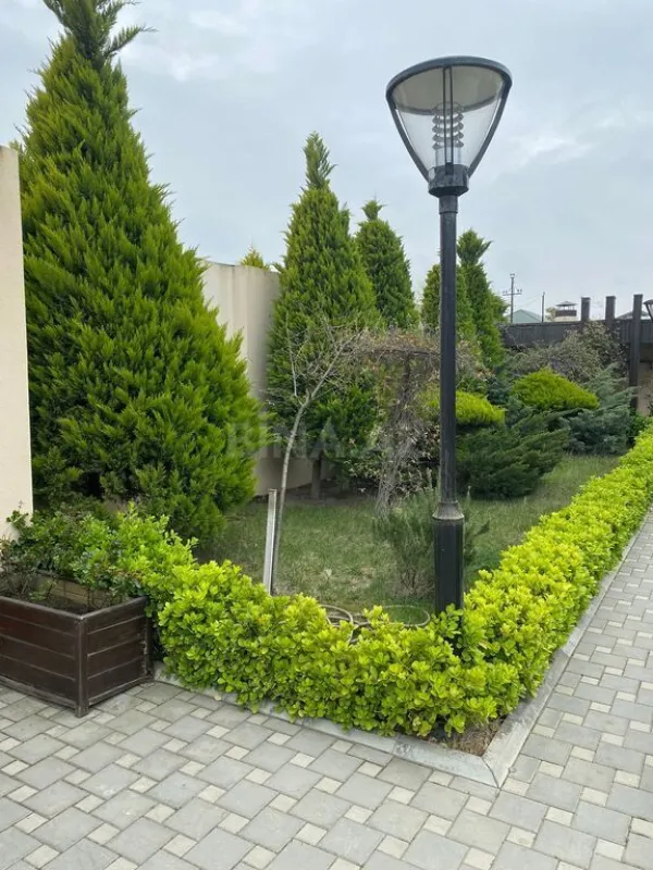 Kirayə verilir 5 otaqlı həyət evi 320 m²
