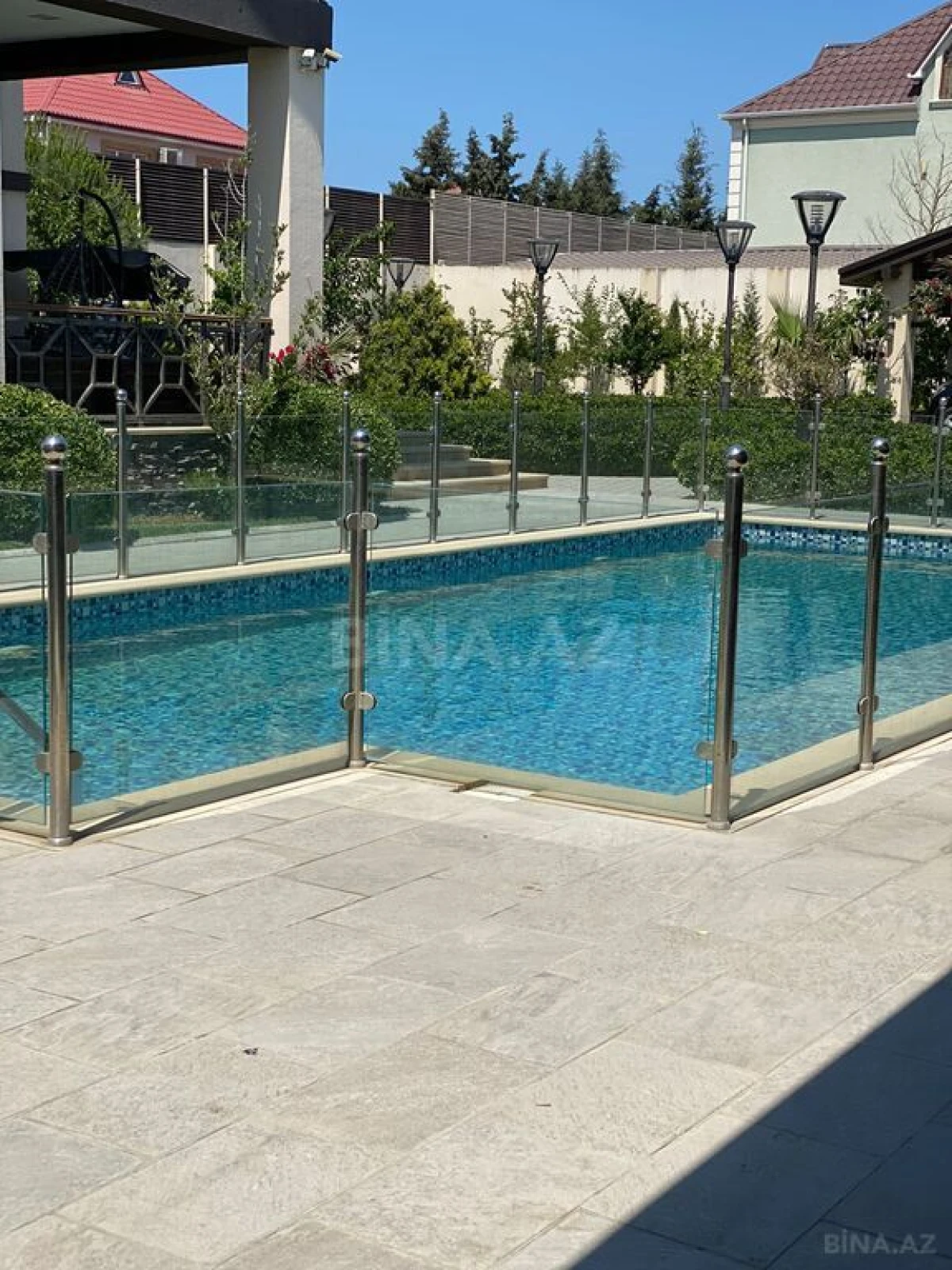 Kirayə verilir 5 otaqlı həyət evi 320 m²