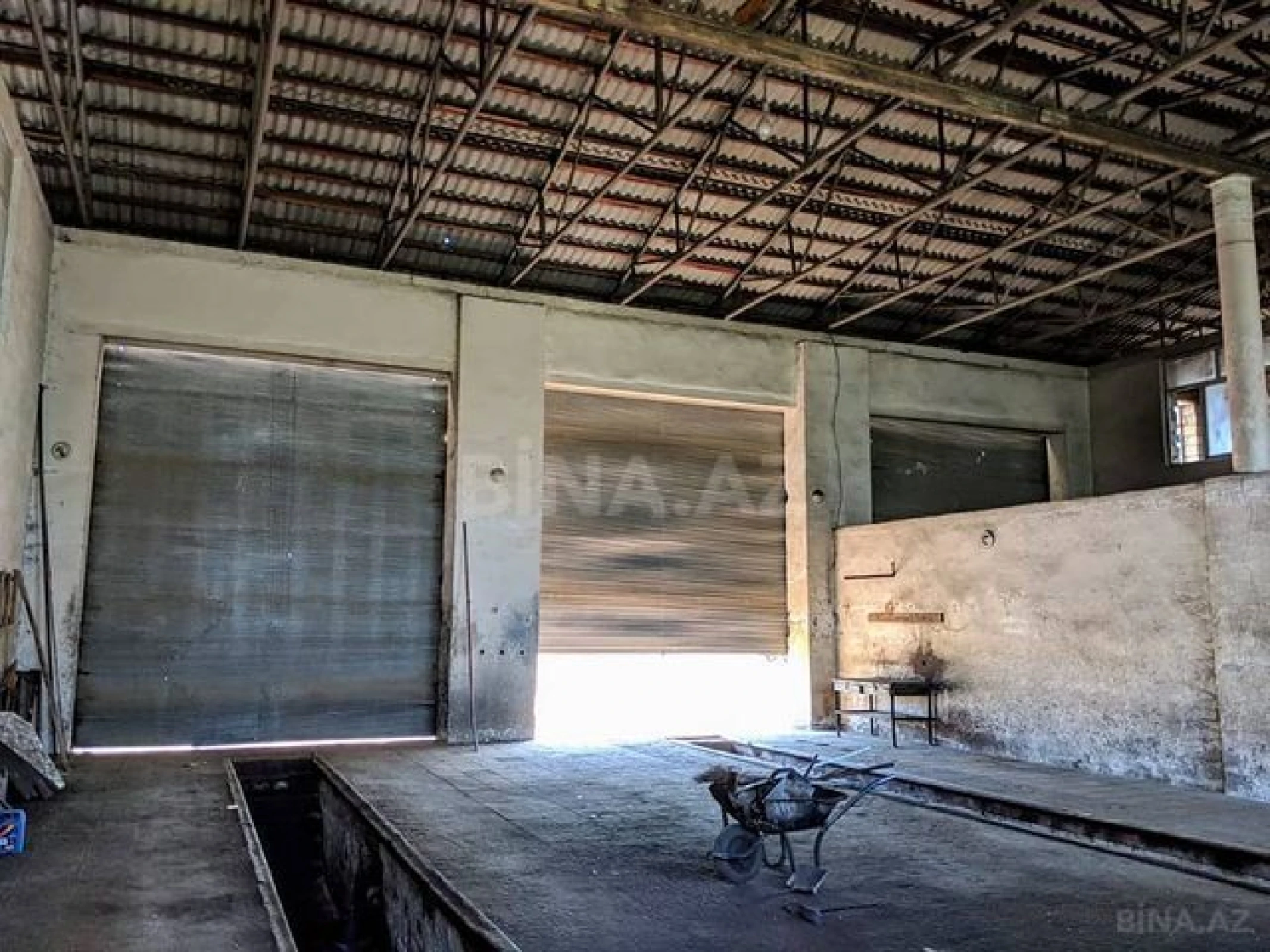 Satılır obyekt 500 m²