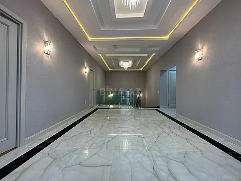 Satılır həyət evi 400 m²
