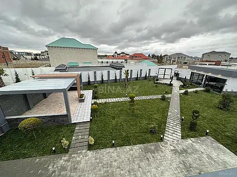 Satılır həyət evi 400 m²
