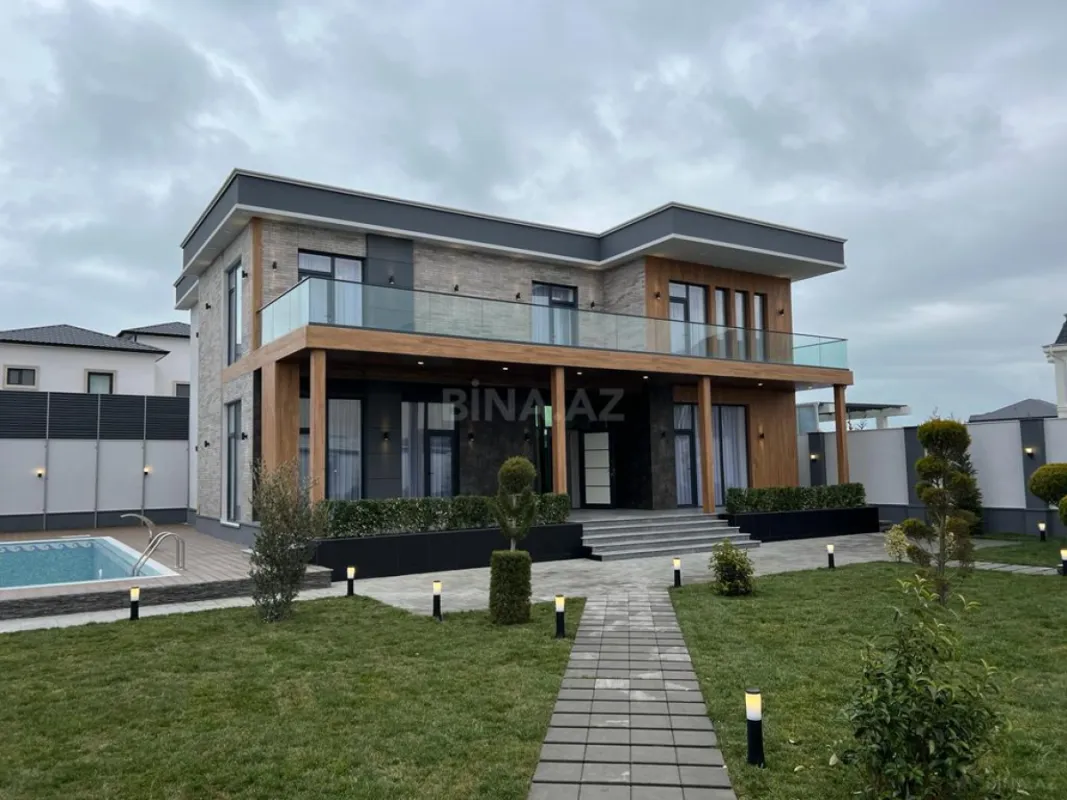 Satılır həyət evi 400 m²