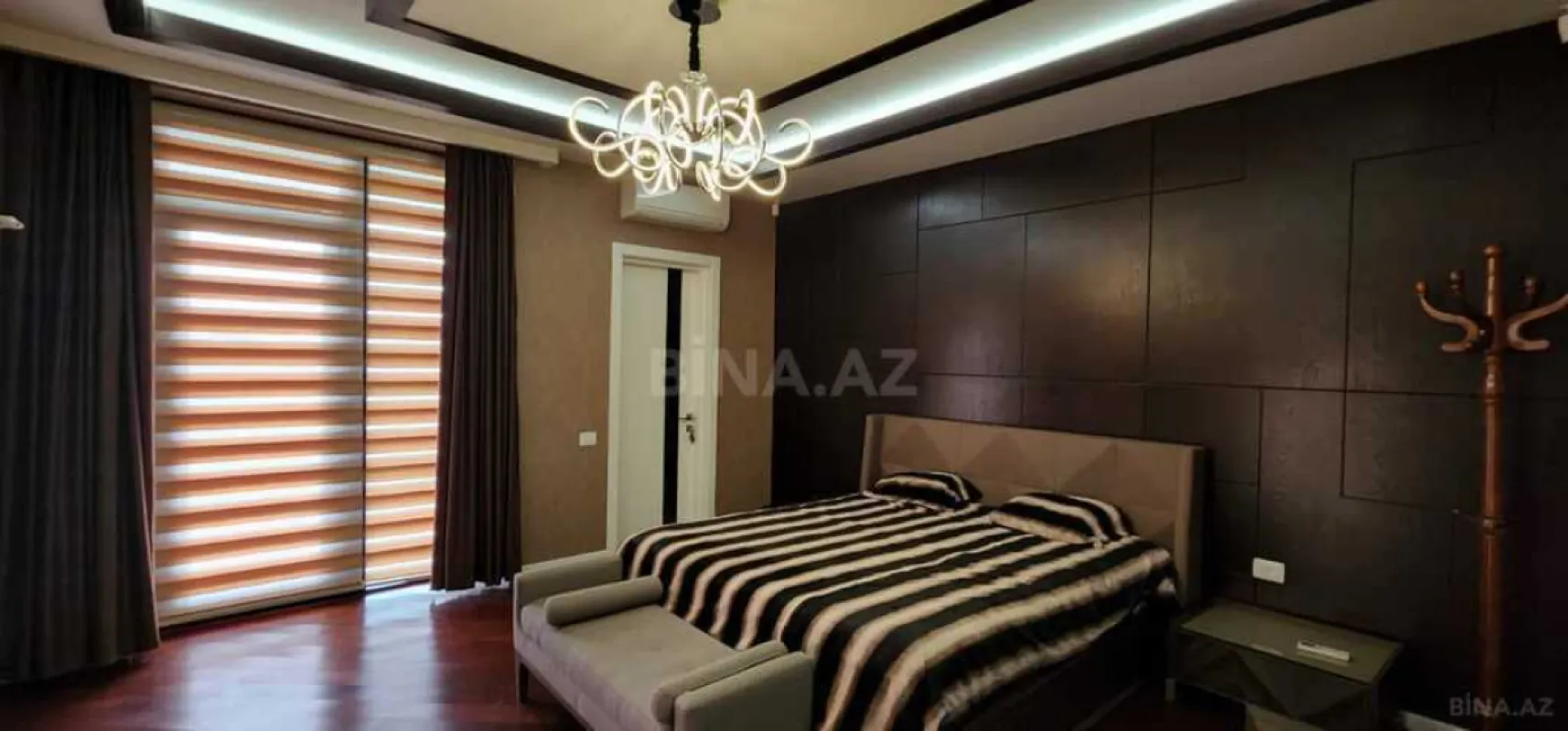 Satılır həyət evi 350 m²