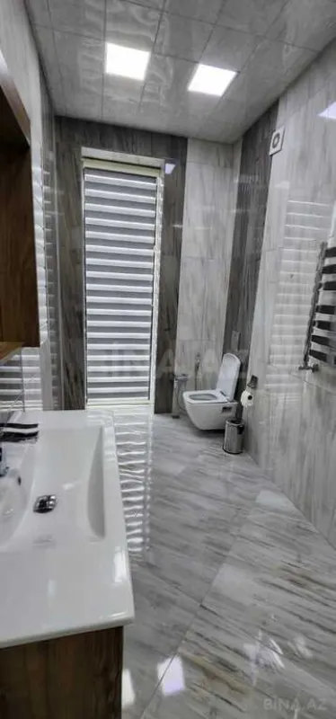 Satılır həyət evi 350 m²