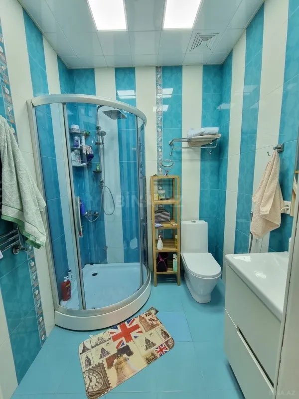 Satılır 4 otaqlı mənzil 170 m²