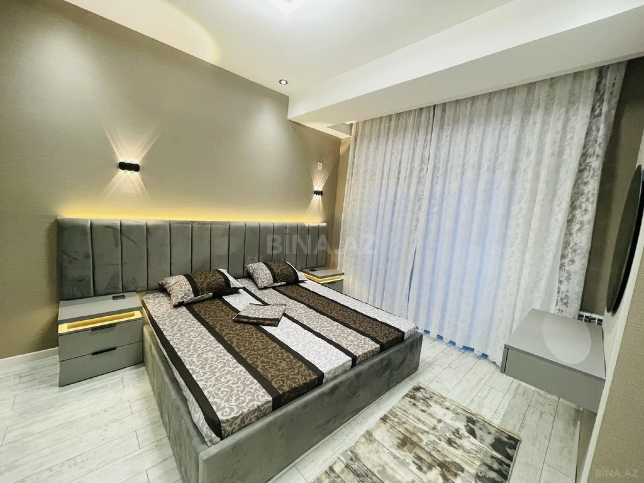 Kirayə verilir 2 otaqlı mənzil 60 m²