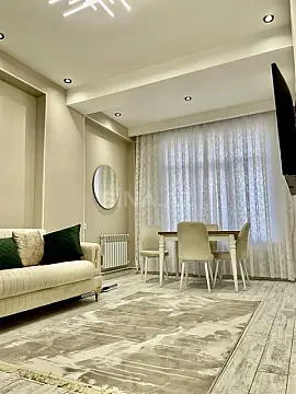 Kirayə verilir 2 otaqlı mənzil 60 m²