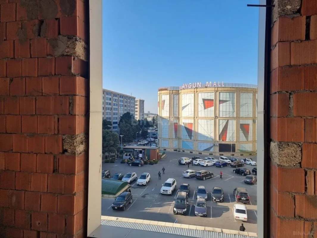 Satılır obyekt 2000 m²