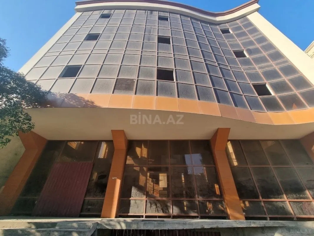 Satılır obyekt 2000 m²