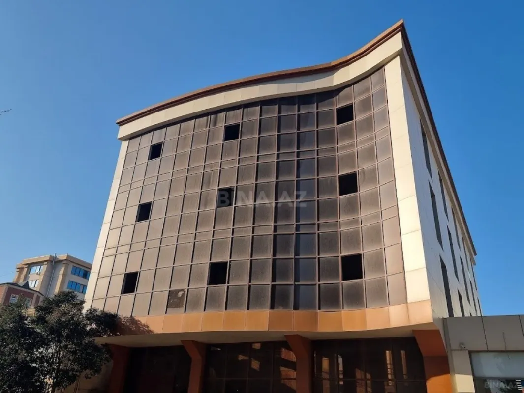 Satılır obyekt 2000 m²