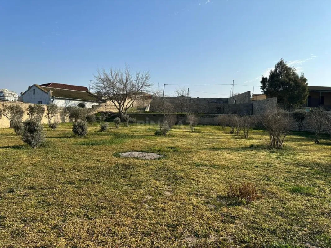 Satılır torpaq sahəsi 35 m²