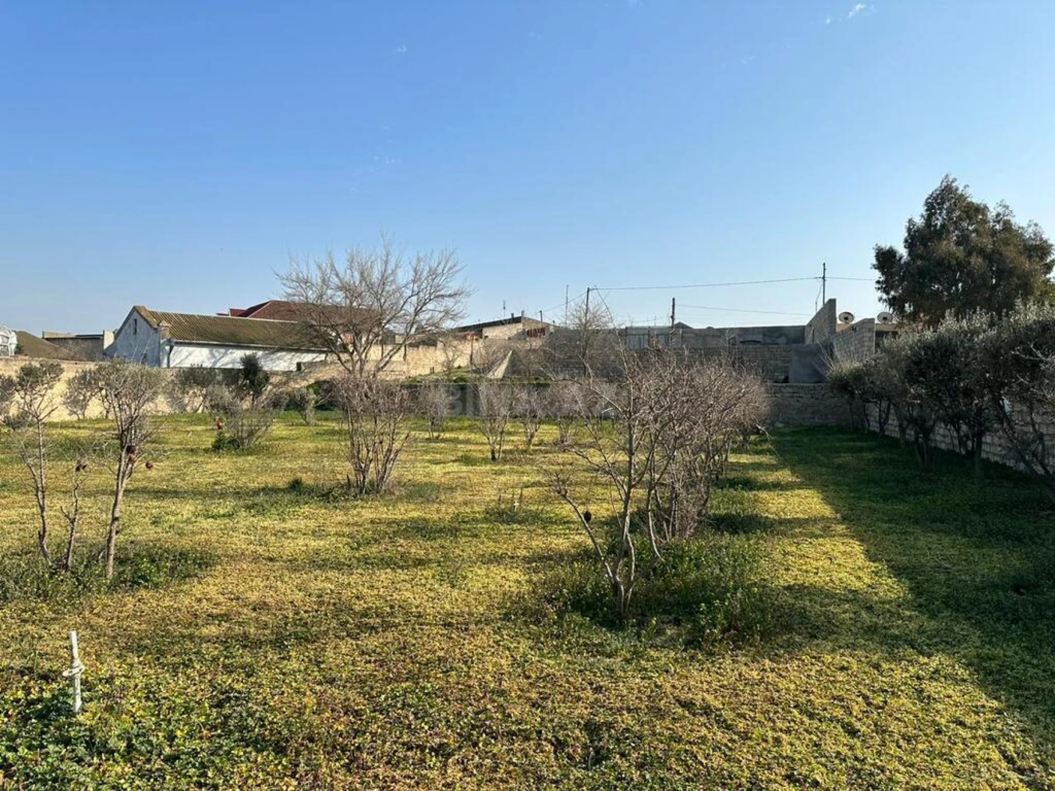 Satılır torpaq sahəsi 35 m²