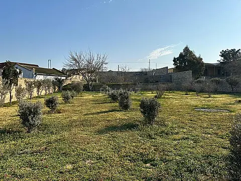 Satılır torpaq sahəsi 35 m²