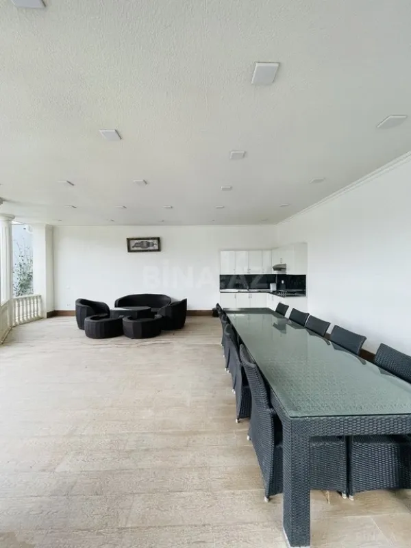 Kirayə verilir 6 otaqlı həyət evi 320 m²