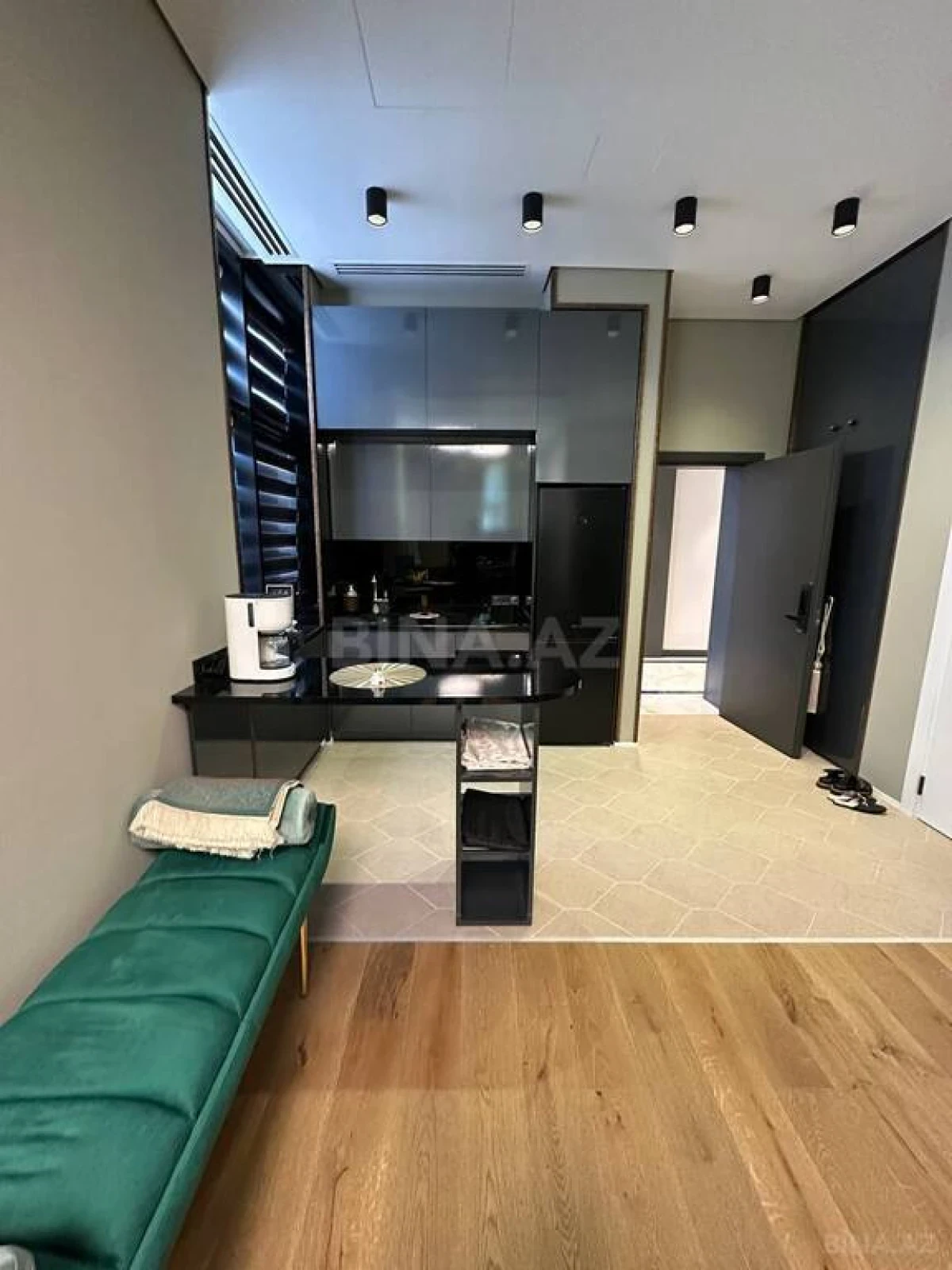 Kirayə verilir 2 otaqlı mənzil 65 m²