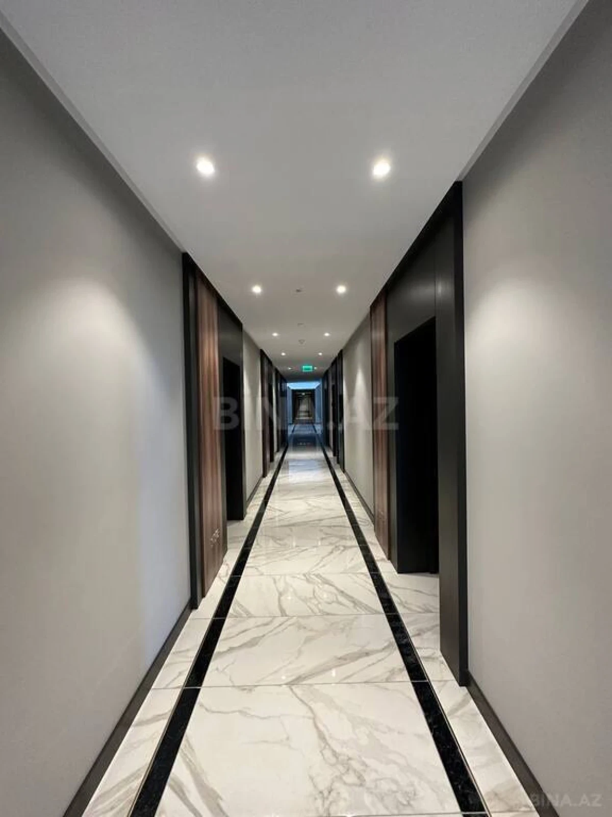Kirayə verilir 2 otaqlı mənzil 65 m²