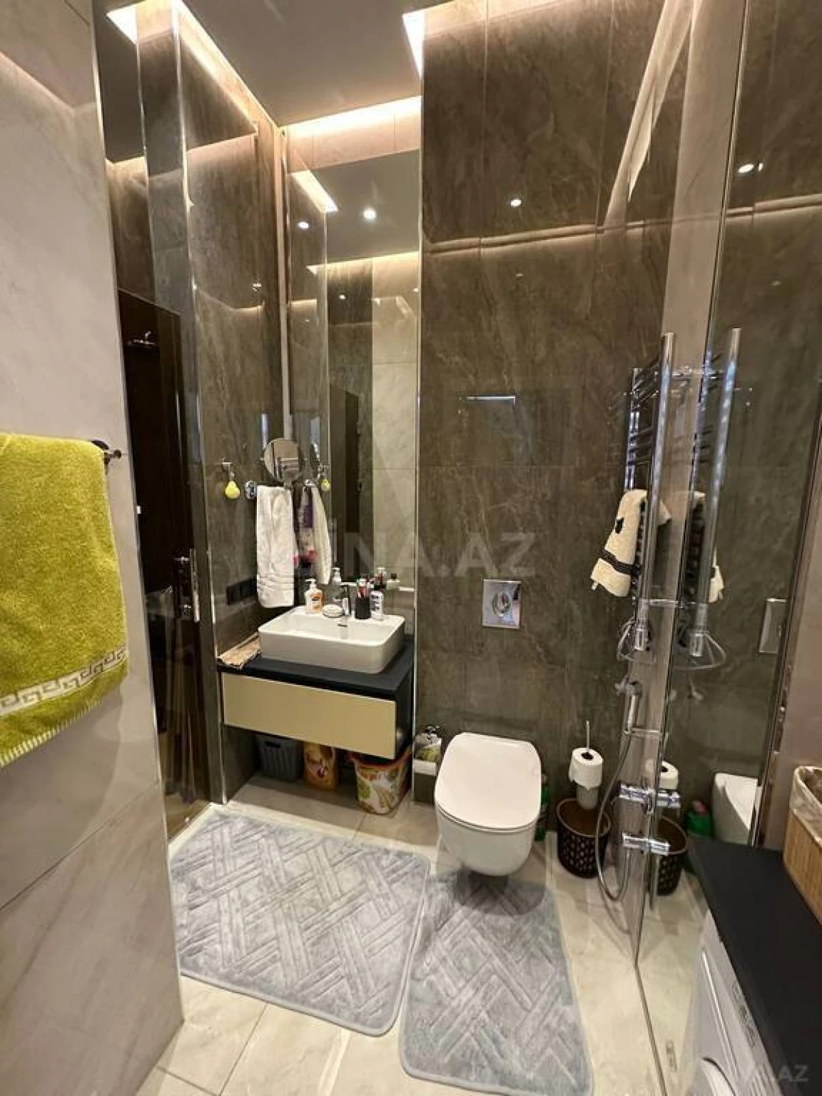 Kirayə verilir 2 otaqlı mənzil 65 m²