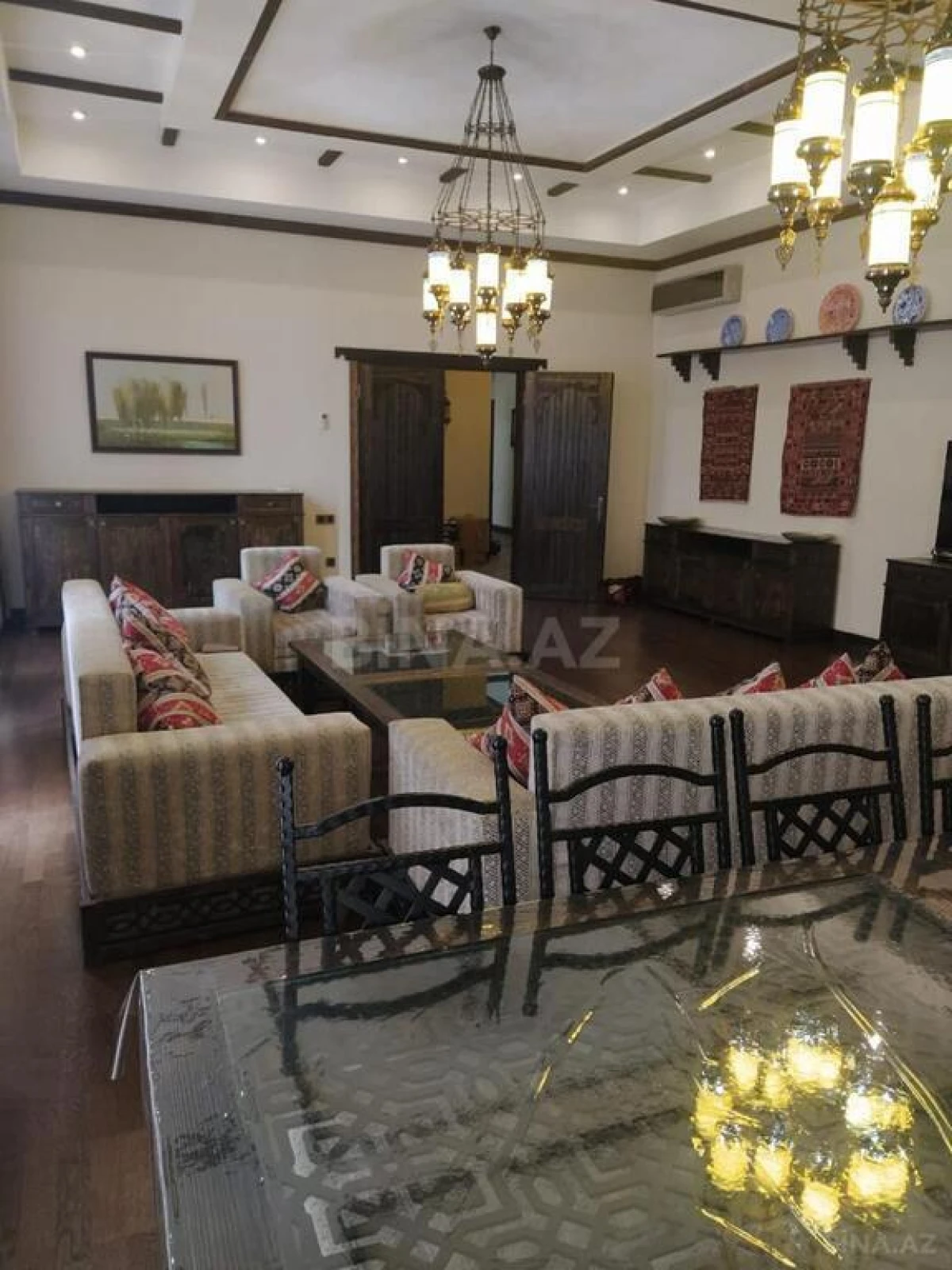 Kirayə verilir 5 otaqlı həyət evi 370 m²