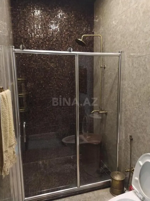 Kirayə verilir 5 otaqlı həyət evi 370 m²