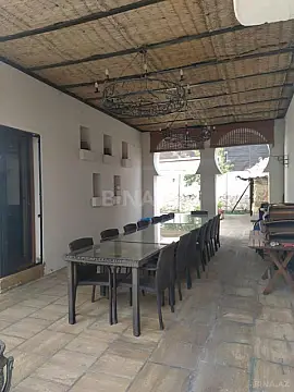 Kirayə verilir 5 otaqlı həyət evi 370 m²
