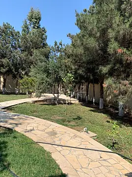 Kirayə verilir 4 otaqlı həyət evi 450 m²