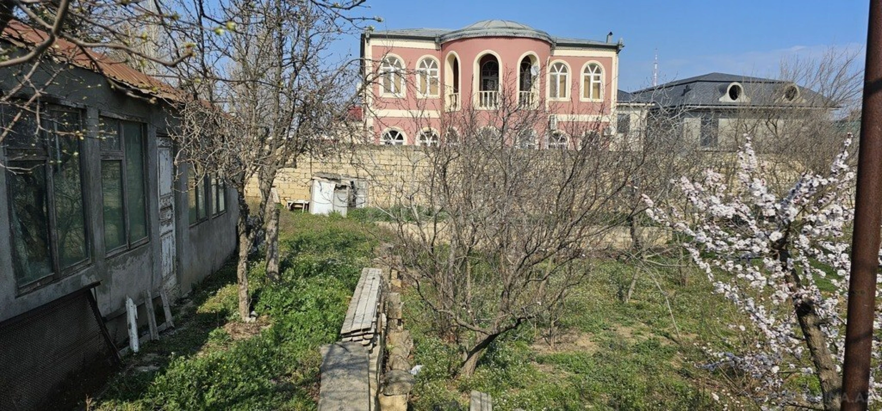 Satılır torpaq sahəsi 7 m²