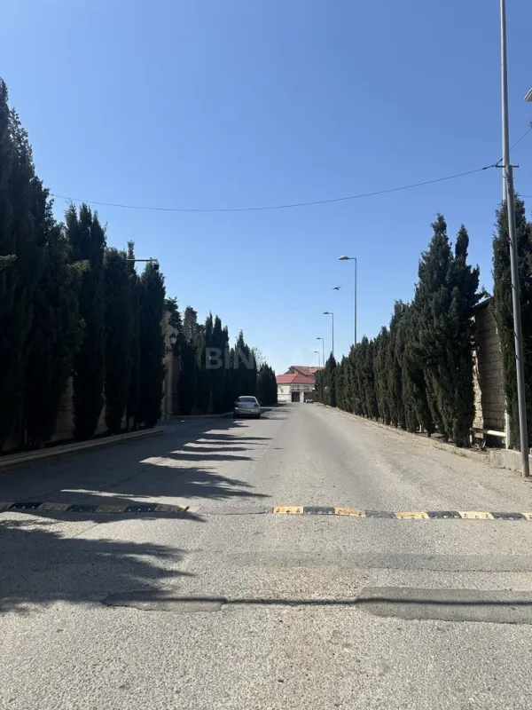 Satılır torpaq sahəsi 12 m²